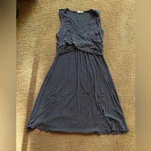 Gap maternity navy and white stripe dress